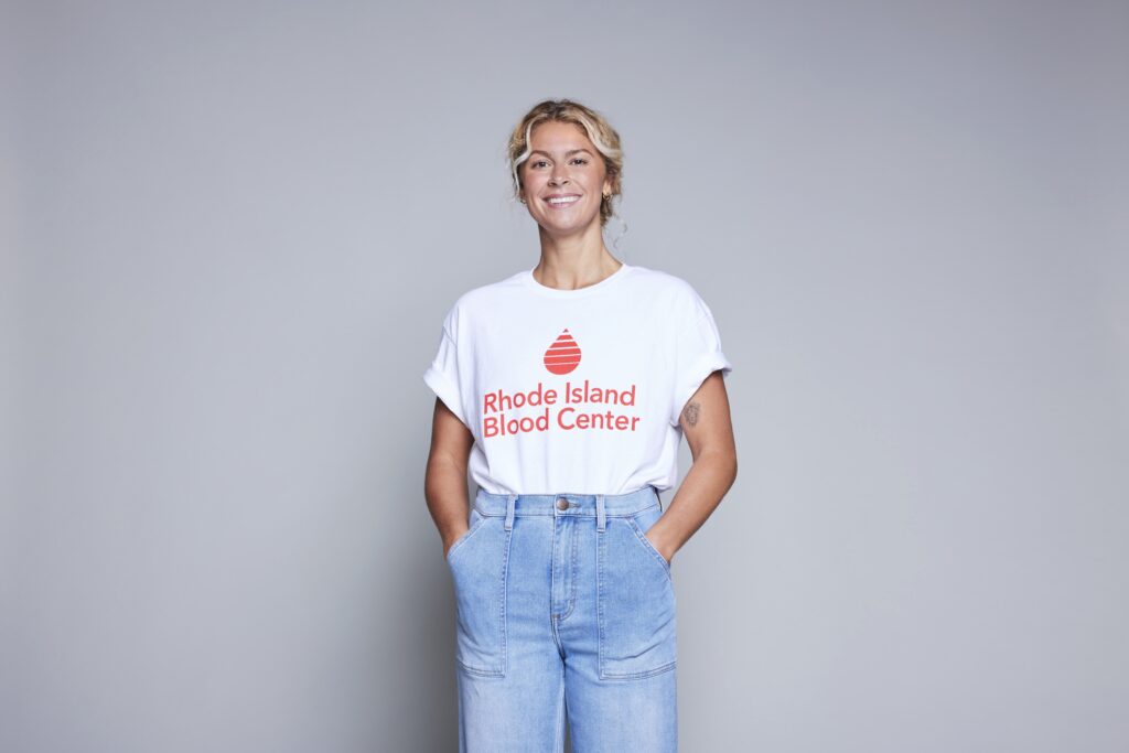 3x Olympian and Rhode Island native Elizabeth Beisel in a Rhode Island Blood Center shirt.